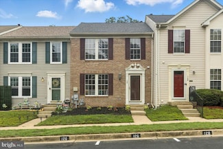 126 Foxview Dr, Glen Burnie, MD 21061