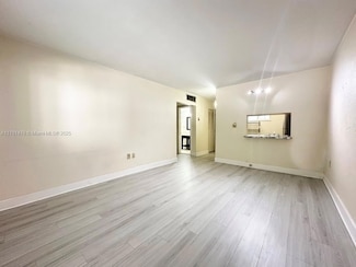 8601 SW 68th Ct Unit 5, Miami, FL 33143