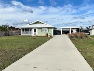 306 Bailey Ln, Mexico Beach, FL 32456