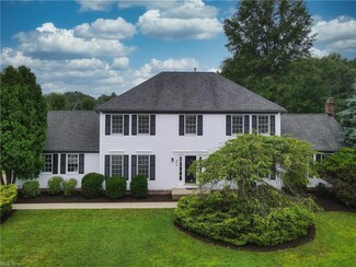 486 Inverness Ct, Hudson, OH 44236