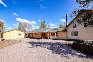 8810 NW Eagle Dr, Redmond, OR 97756