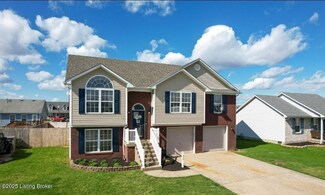 490 Lakes of Dogwood Blvd, Shepherdsville, KY 40165