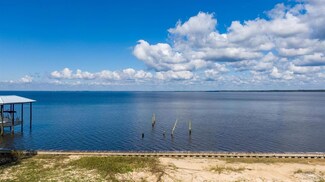 6624 E Bay Blvd, Gulf Breeze, FL 32563