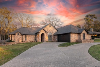 329 Hideaway Ln E, Hideaway, TX 75771