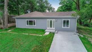2938 S 9th Place, Kansas City, KS 66103