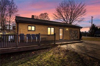 26 Beaver Grade Rd, Mc Kees Rocks, PA 15136