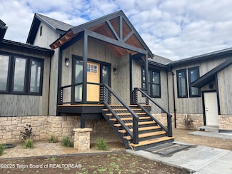 623 Royal Elk Cir, Victor, ID 83455