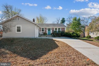 72 Abbington Ln, Sewell, NJ 08080