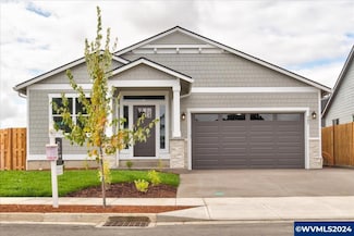 985 Sassafras St, Independence, OR 97351