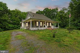 7160 Dogwood Ln, King George, VA 22485