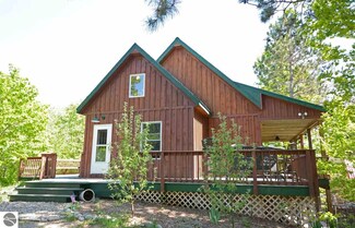 11699 Jewell Rd, Thompsonville, MI 49683