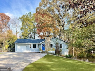 2502 Wild Rose Cir, Lawrenceville, GA 30044