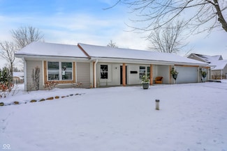 9785 Barth Dr, Zionsville, IN 46077