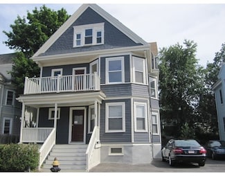 35 Lonsdale St, Dorchester Center, MA 02124