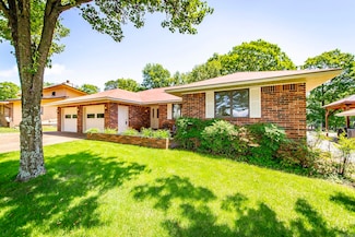 305 Snead Dr, Fairfield Bay, AR 72088
