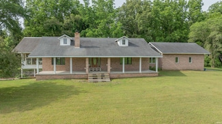 0815 W Toto Rd, North Judson, IN 46366