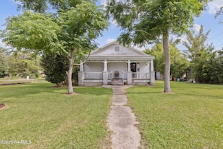 242 Sanaren St, Charenton, LA 70523