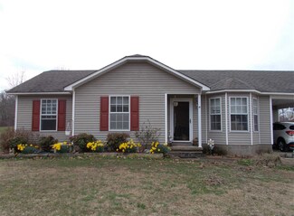 27 Bishop Ln, Halls, TN 38040