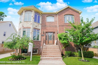 254 Wood Ave, Staten Island, NY 10307