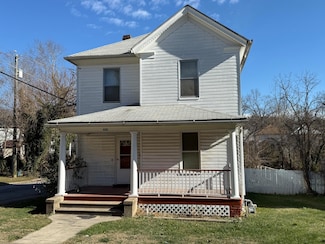 630 Brussels Ave, Clifton Forge, VA 24422