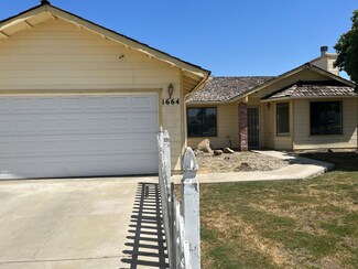 1664 Theta Ct, Porterville, CA 93257