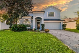 202 Westchester Hills Ln, Valrico, FL 33594
