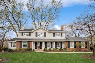 1200 Woodview Rd, Burr Ridge, IL 60527