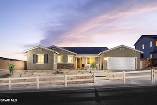 4013 Saddle Dr, Palmdale, CA 93551