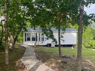 2795 E 28th Lot 586 Rd, Seneca, IL 61360