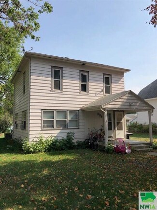 307 & 309 N Elm Unit St, Marcus, IA 51035