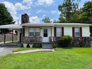 705 Meadow St, Lafayette, GA 30728