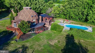 12323 Itnyre Rd, Smithsburg, MD 21783