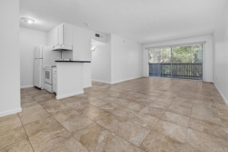 6304 Friars Rd Unit 242, San Diego, CA 92108