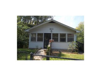 824 White Ave, Kansas City, MO 64125