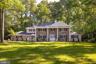 6033 Chapman Rd, Lorton, VA 22079