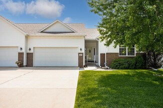 3075 Stone Creek Ct, Marion, IA 52302