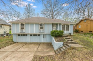 7901 E 130 St, Grandview, MO 64030