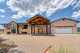 79 Lois Ln, Sandia Park, NM 87047