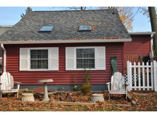 4523 Lake Dr, Canandaigua, NY 14424