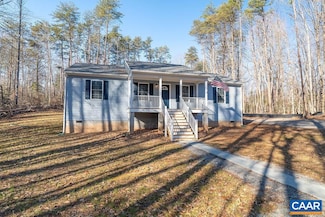 923 Anna Coves Blvd, Mineral, VA 23117