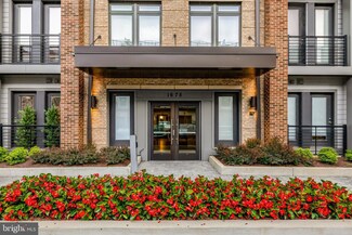 1675 Bandit Loop Unit 103B, Reston, VA 20190