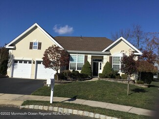 6 Tidelands Place, Barnegat, NJ 08005