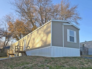 613 Polk St Unit 11, de Soto, IA 50069