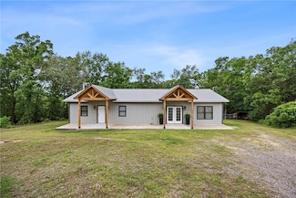 725 County Road 2700, London, AR 72847