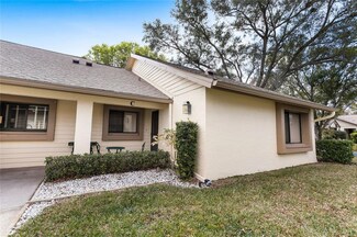 2538 Oakleaf Ln Unit 33C, Clearwater, FL 33763