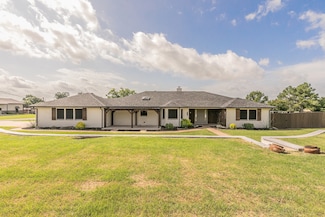 3711 Indian Creek Trail, Granbury, TX 76049