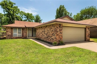 12308 SW 14th St, Yukon, OK 73099