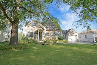 701 Cornwall Ave, Waterloo, IA 50702