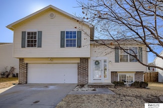 7012 S 176th St, Omaha, NE 68136