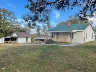 4180 McGhees Mill Rd, Semora, NC 27343